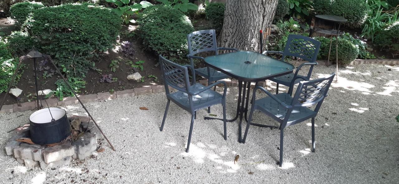 Hajnalka vendégház Buk Exterior foto